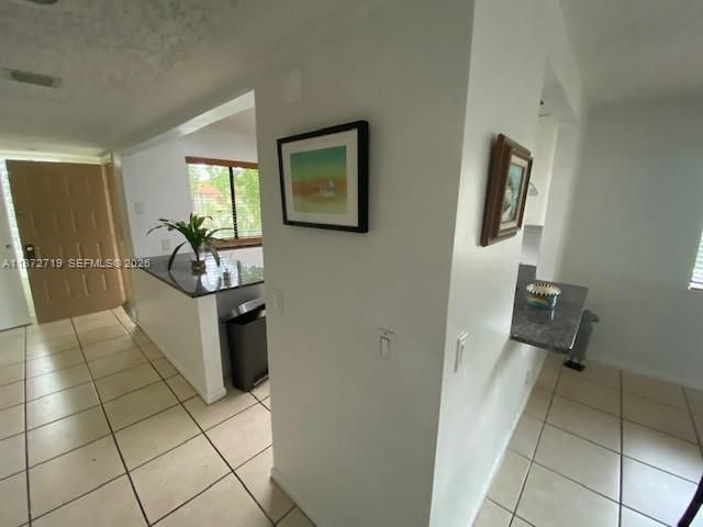 437 Lakeview Dr, Unit 201, Weston, FL 33326 Photo
