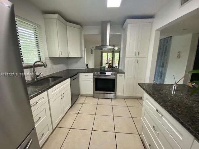 437 Lakeview Dr, Unit 201, Weston, FL 33326 Photo