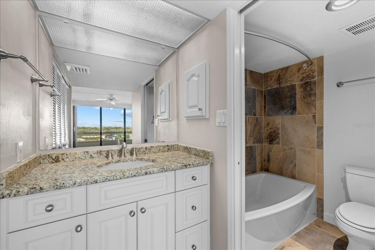 5400 Ocean Boulevard, Unit 6-4, Sarasota, FL 34242 Photo