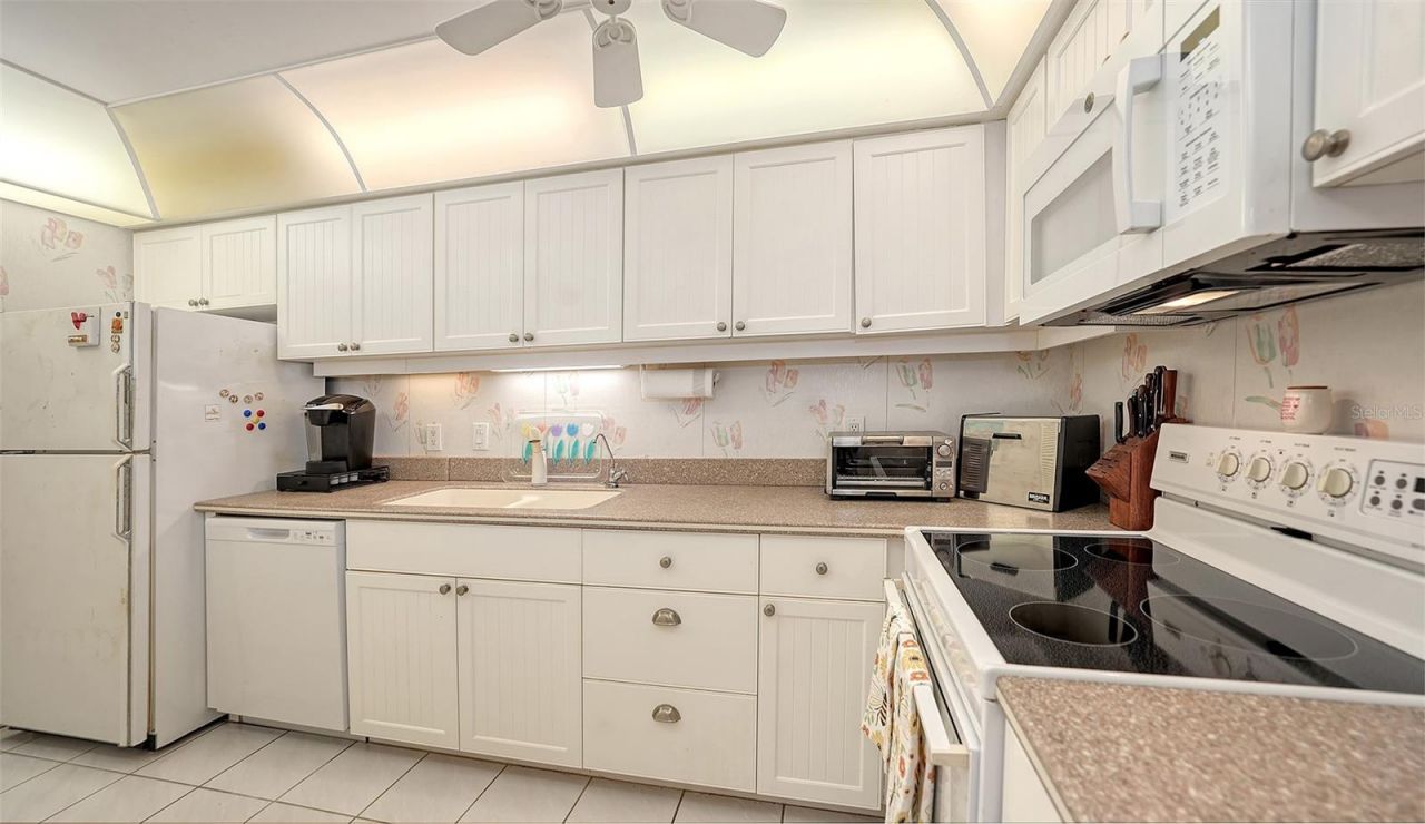 1975 Gulf Of Mexico Drive, Unit G4-206, Longboat Key, FL 34228 Photo