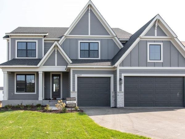 3627 Knightsbridge Trail N, Lake Elmo, MN 55042