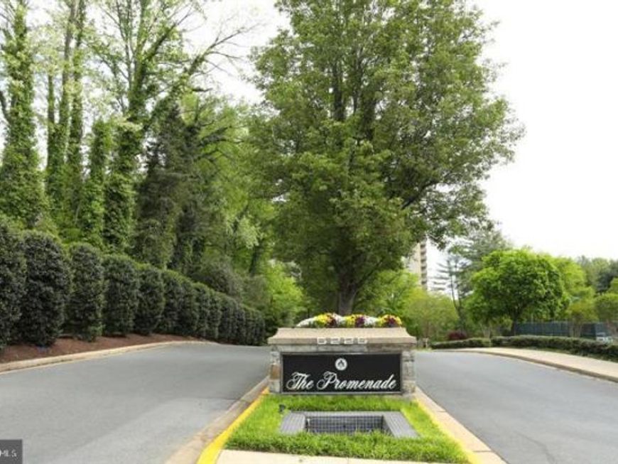 5225 Pooks Hill Road, Unit 828N, Bethesda, MD 20814 Main Photo