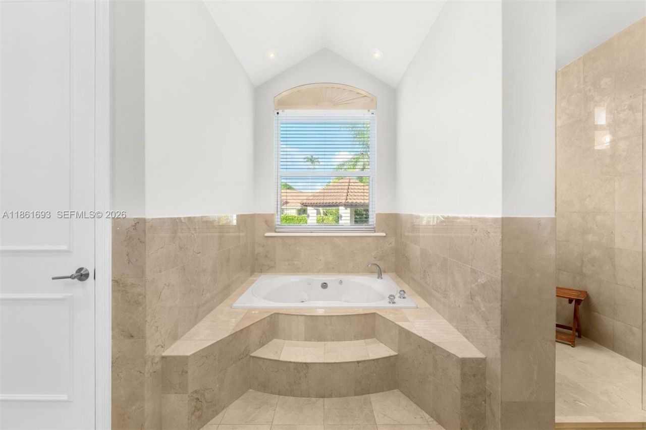 12801 Old Cutler Rd, Pinecrest, FL 33156 Photo