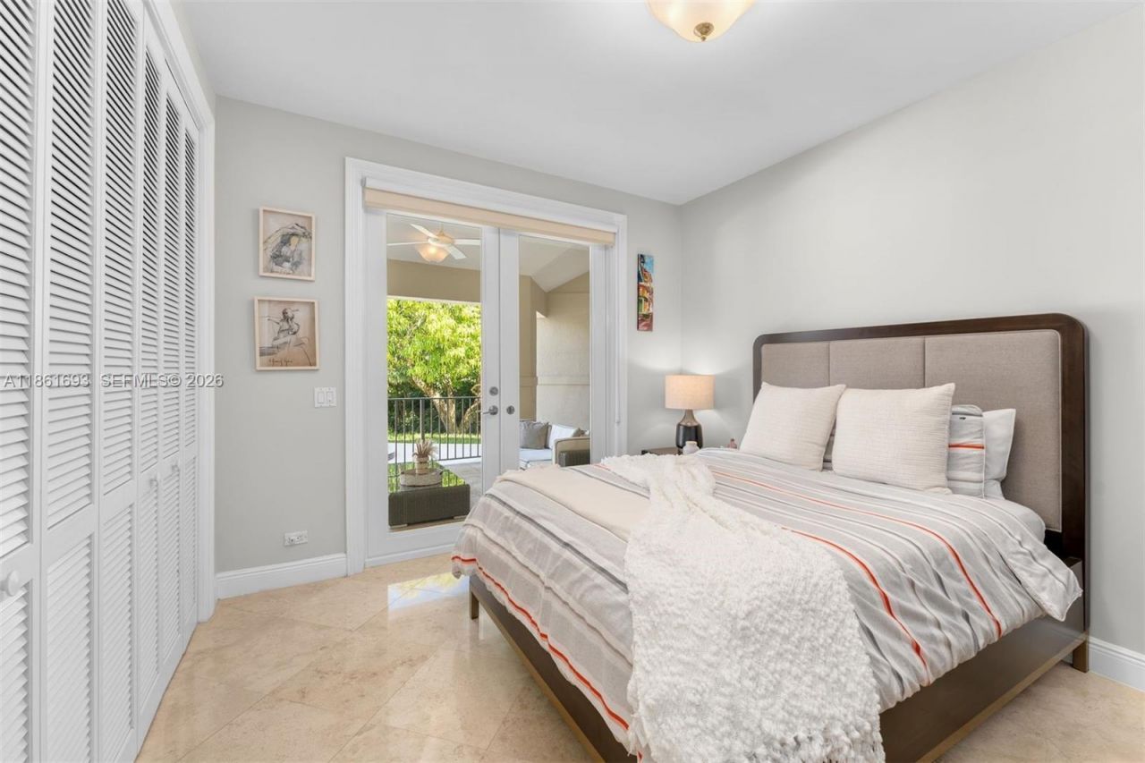 12801 Old Cutler Rd, Pinecrest, FL 33156 Photo