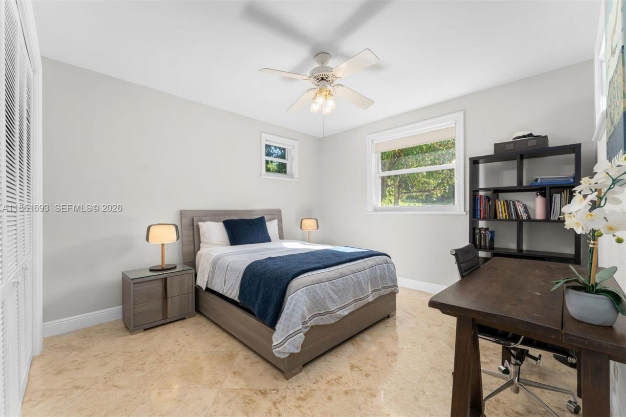 12801 Old Cutler Rd, Pinecrest, FL 33156 Photo