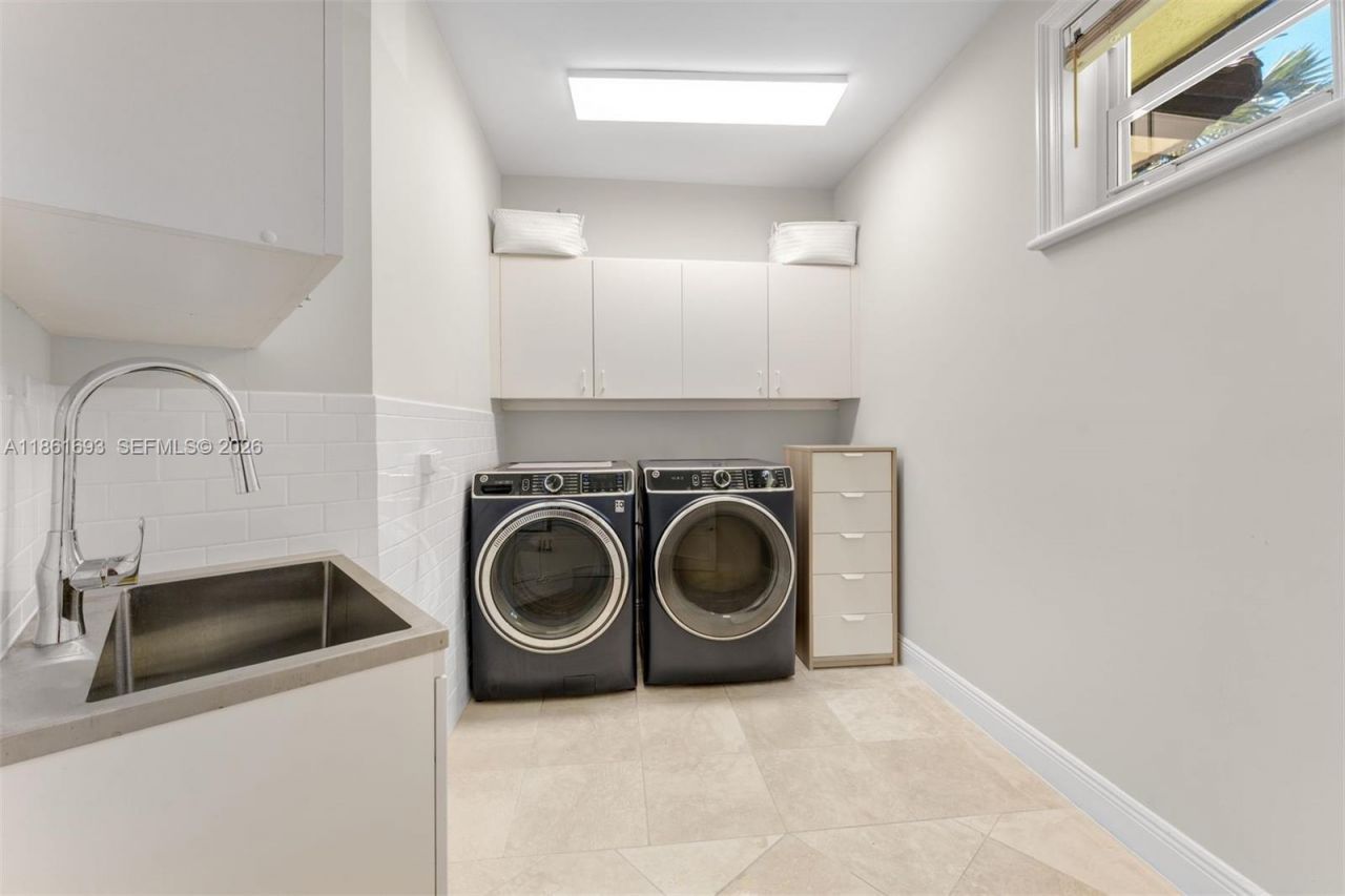 12801 Old Cutler Rd, Pinecrest, FL 33156 Photo