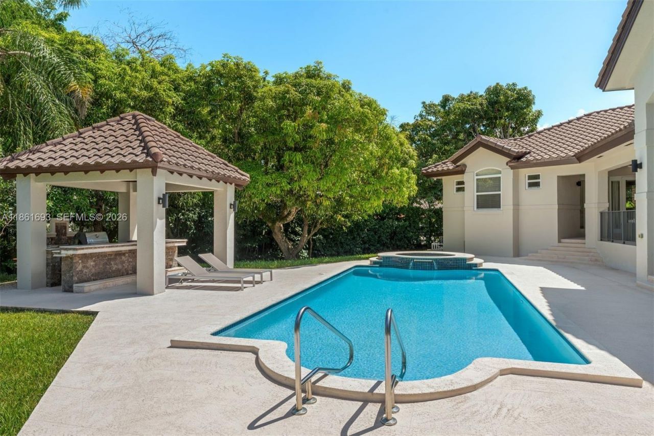 12801 Old Cutler Rd, Pinecrest, FL 33156 Photo