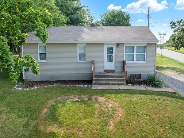 2828 Mulberry Lane, St Charles, MO 63303