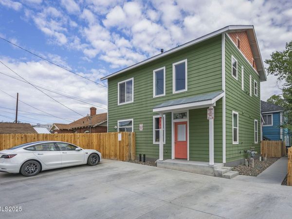 446 Roberts Street, Reno, NV 89502