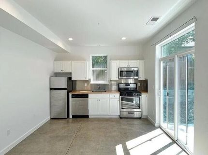 446 Roberts Street, Reno, NV 89502 Photo