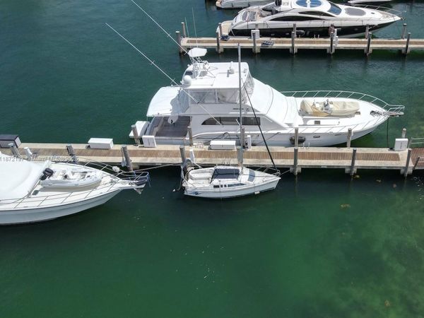 5005 Collins Ave, Miami Beach, FL 33140