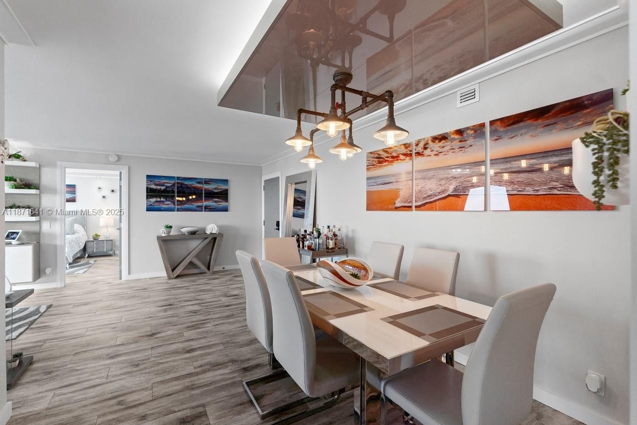 2841 N Ocean Blvd, Unit 1402, Fort Lauderdale, FL 33308 Photo