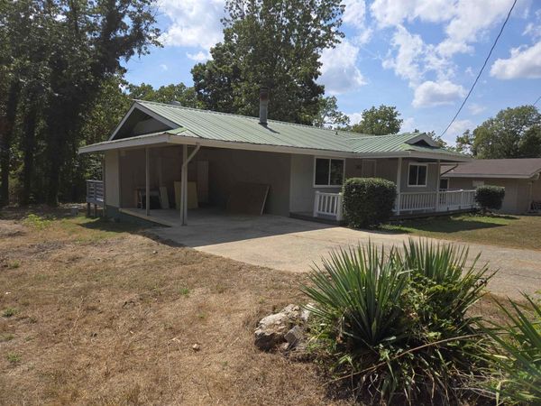 30 Sequoyah Ridge Road, Cherokee Village, AR 72529