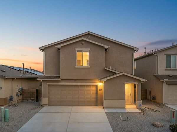 471 Chafey Drive SW, Los Lunas, NM 87031