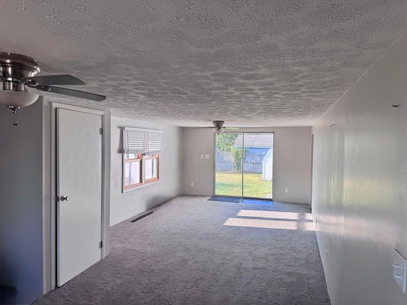 2222 Maureen Boulevard S, Obetz, OH 43207 Photo 3