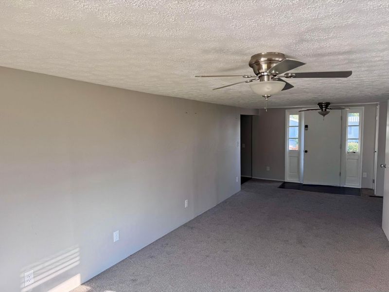 2222 Maureen Boulevard S, Obetz, OH 43207 Photo 4