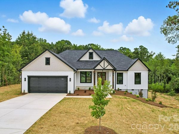 1132 Reba Lane, Kannapolis, NC 28081