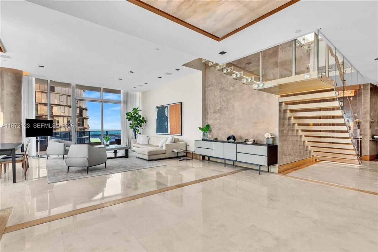 200 Biscayne Boulevard Way, Unit PH 5401, Miami, FL 33131 Photo