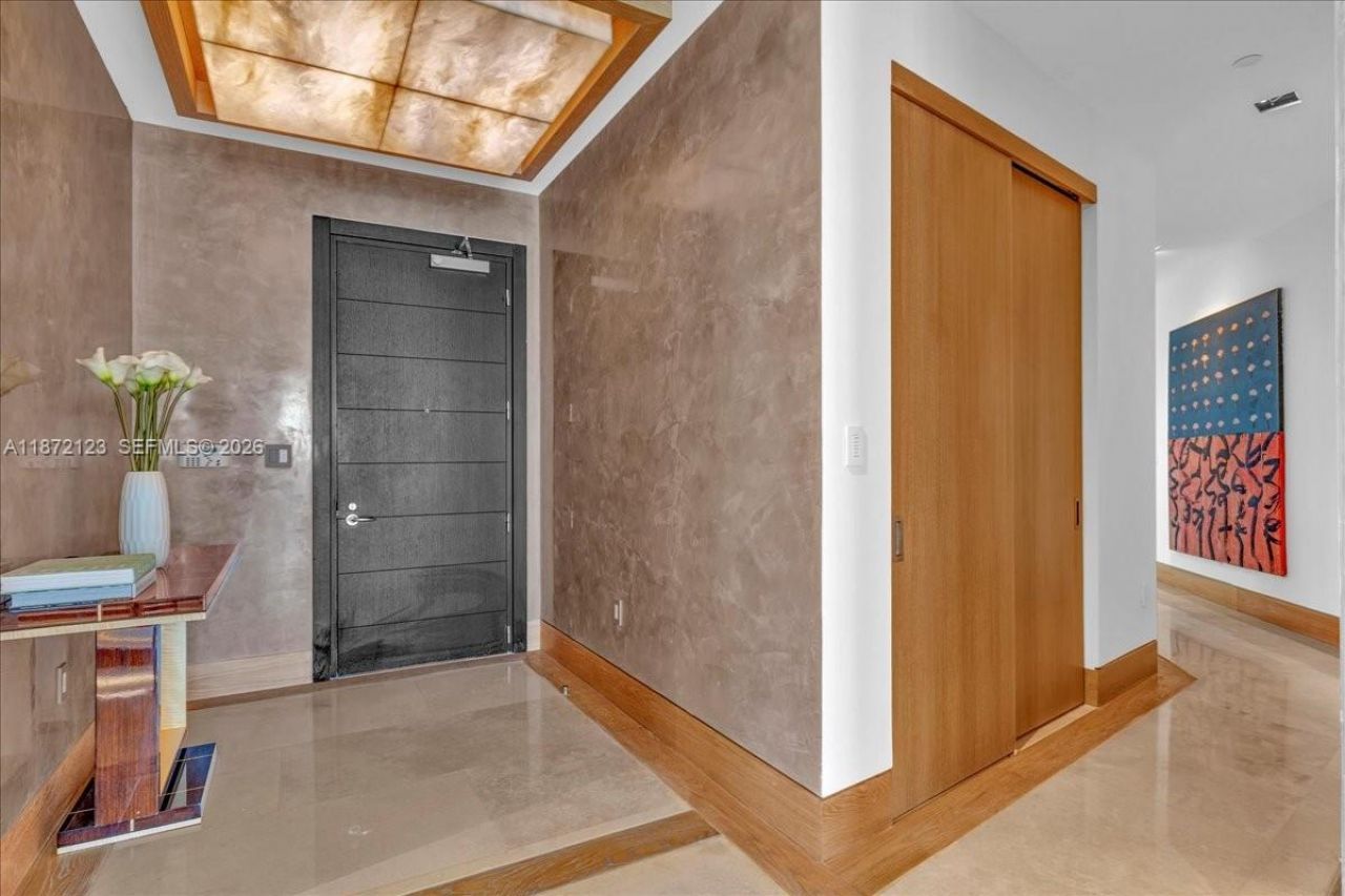 200 Biscayne Boulevard Way, Unit PH 5401, Miami, FL 33131 Photo