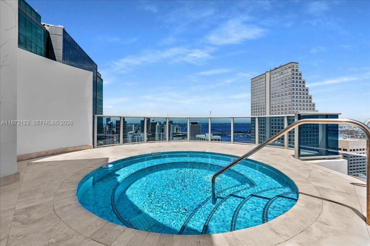 200 Biscayne Boulevard Way, Unit PH 5401, Miami, FL 33131 Photo