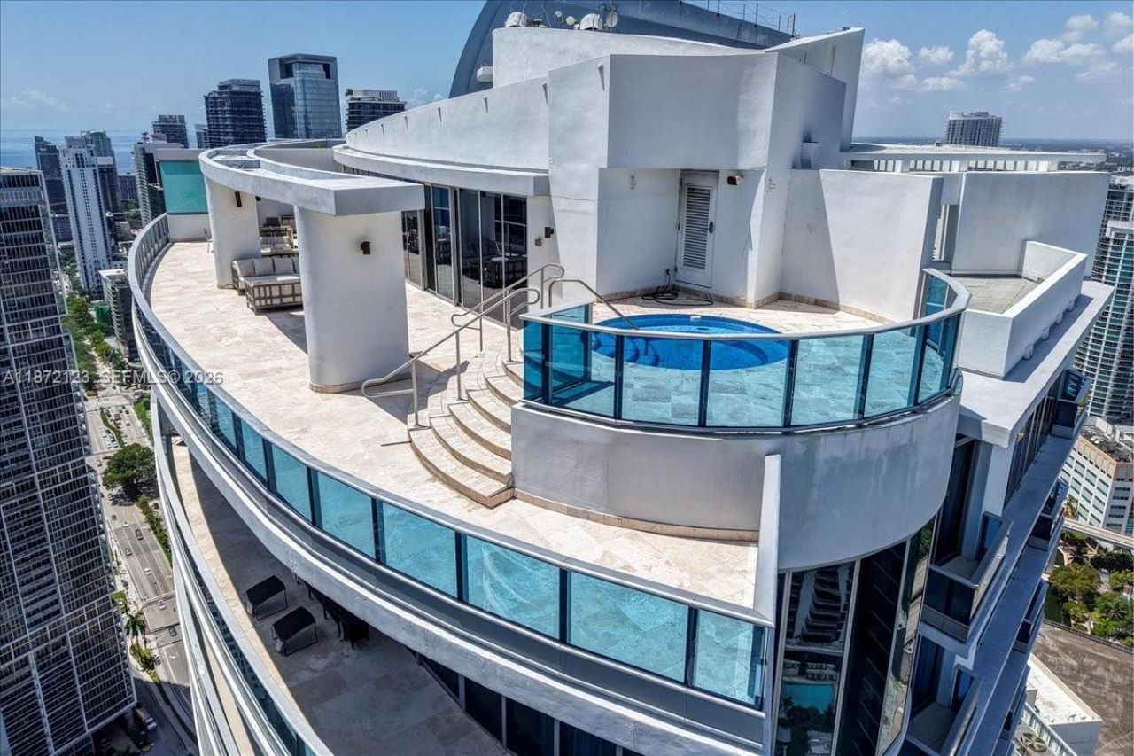 200 Biscayne Boulevard Way, Unit PH 5401, Miami, FL 33131 Photo