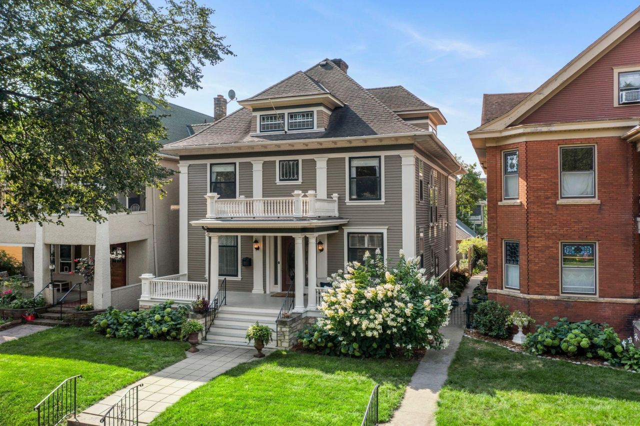 884 Lincoln Avenue, Saint Paul, MN 55105 Main Photo