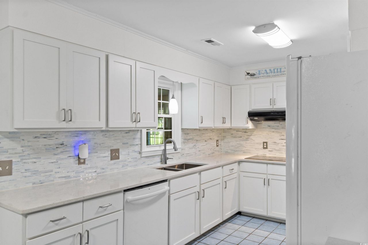 814 Second Ave. Photo 12