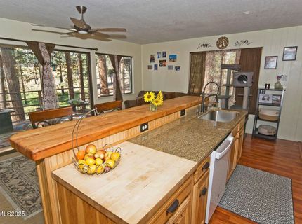 555 Pleasant Valley Road, Markleeville, CA 96120 Photo