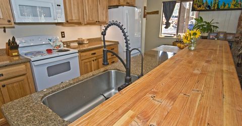 555 Pleasant Valley Road, Markleeville, CA 96120 Photo