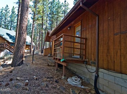 555 Pleasant Valley Road, Markleeville, CA 96120 Photo