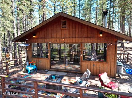 555 Pleasant Valley Road, Markleeville, CA 96120 Photo