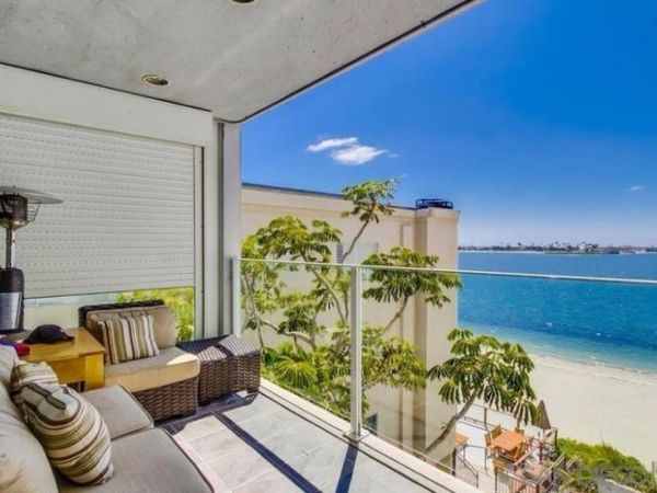 3850 RIVIERA DRIVE, Unit 3B, San Diego, CA 92109