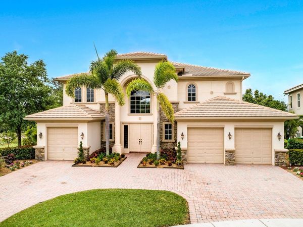625 Glenfield Way, Royal Palm Beach, FL 33411