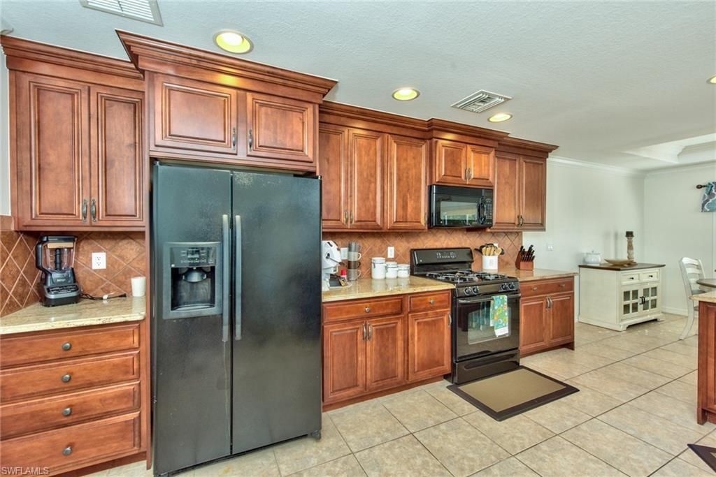 9051 Astonia Way, Estero, FL 33967 Photo