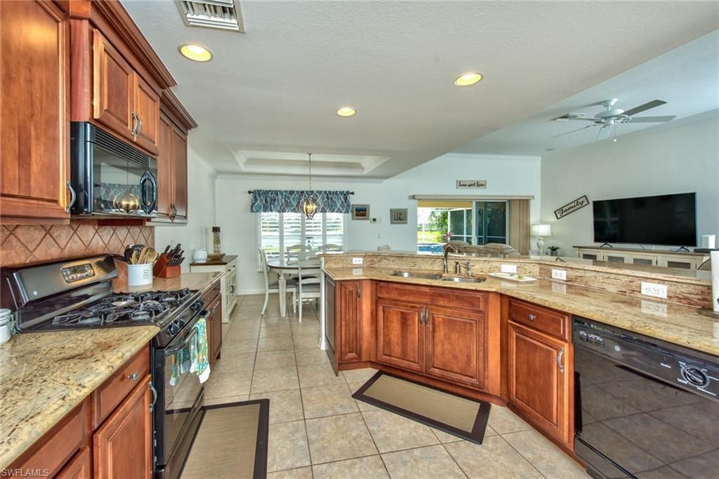 9051 Astonia Way, Estero, FL 33967 Photo