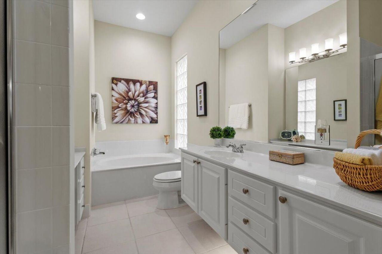 9182 SE Eldorado Way, Hobe Sound, FL 33455 Photo