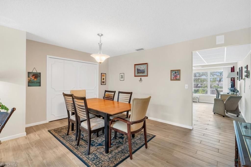 1376 S Brandywine Cir, Unit 4, Fort Myers, FL 33919 Photo