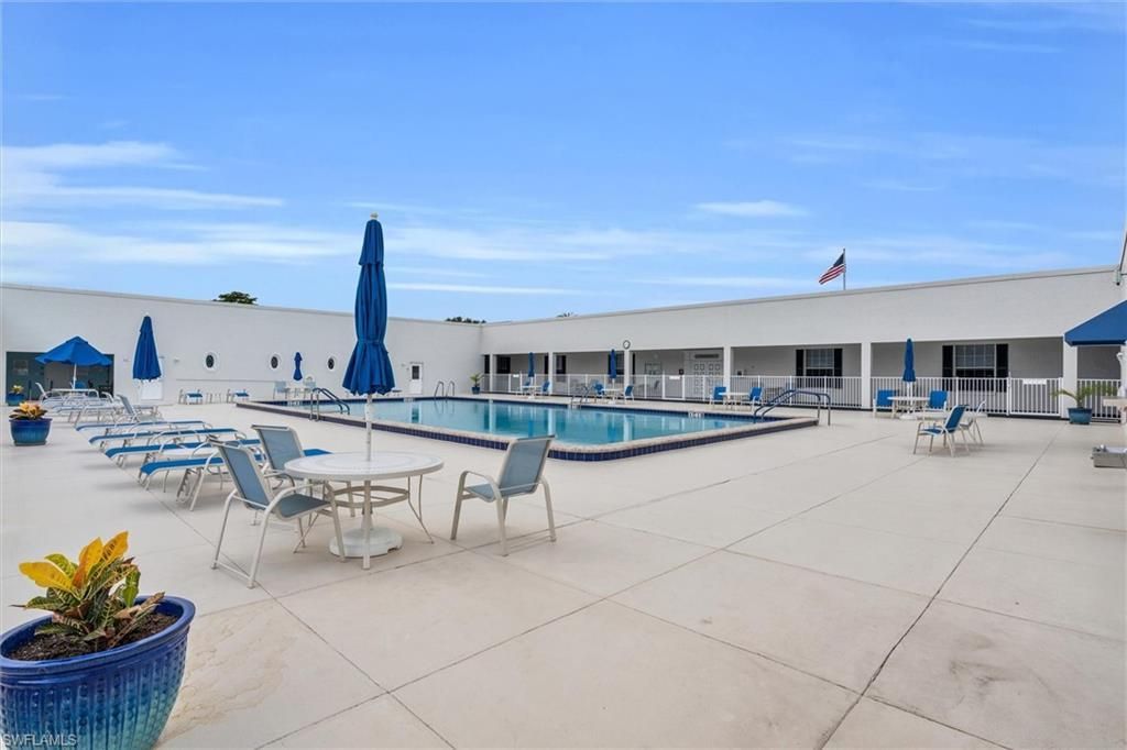 1376 S Brandywine Cir, Unit 4, Fort Myers, FL 33919 Photo