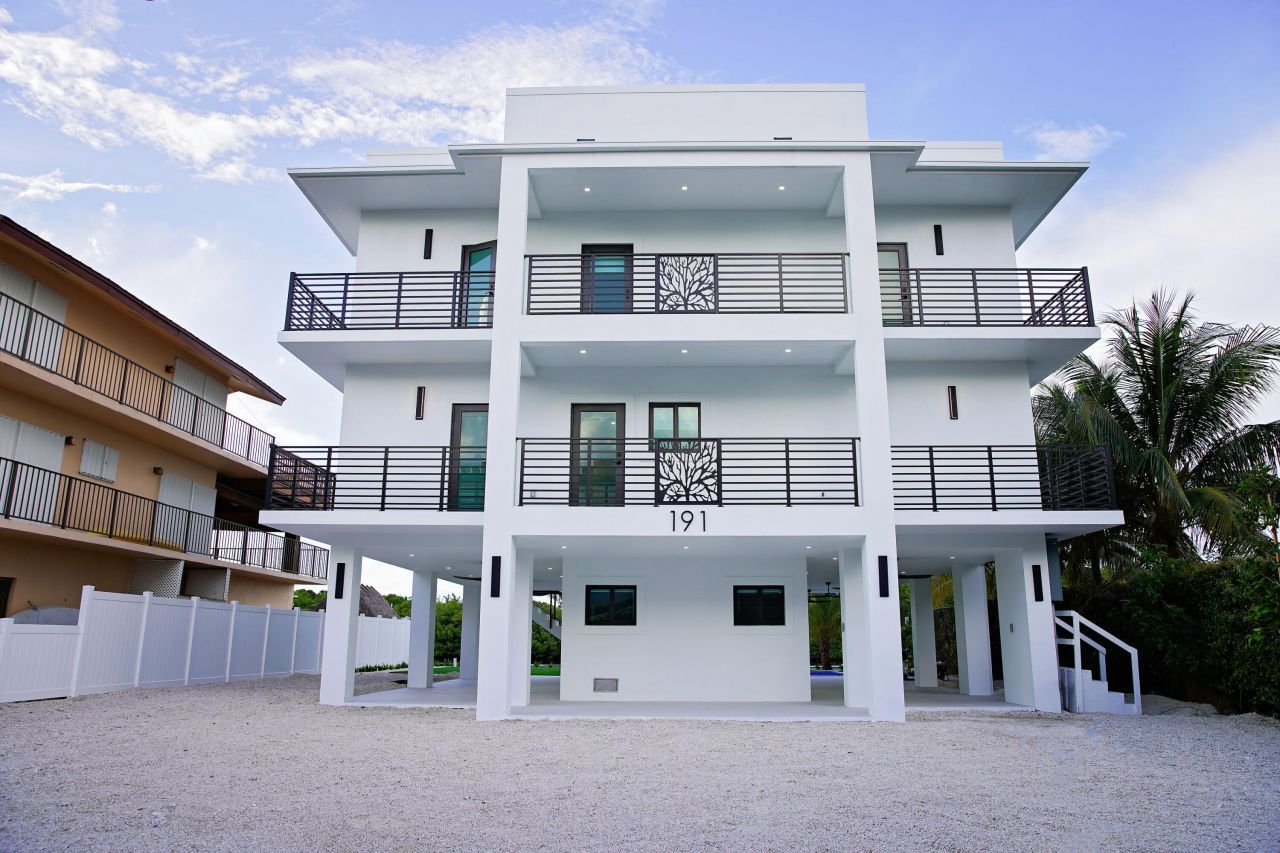 191 Fontaine Drive, Tavernier, FL 33070 Photo