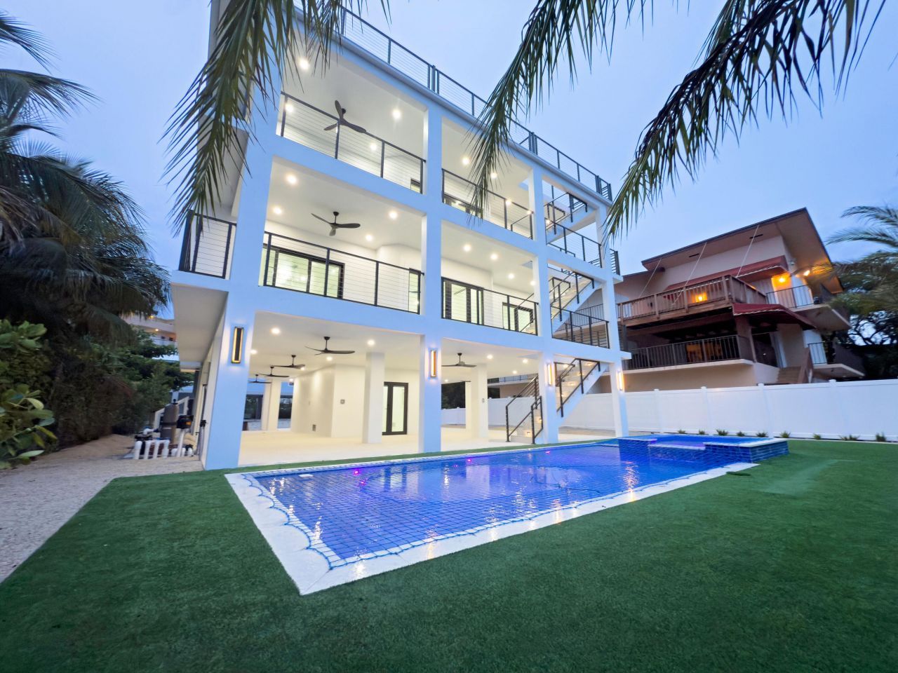 191 Fontaine Drive, Tavernier, FL 33070 Photo