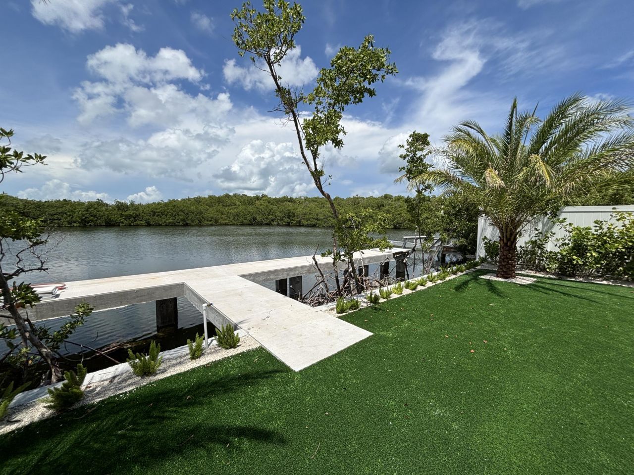 191 Fontaine Drive, Tavernier, FL 33070 Photo