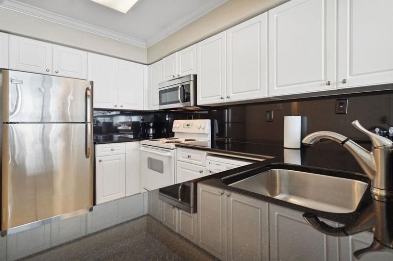 2501 S Ocean Drive, Unit 304, Hollywood, FL 33019 Photo