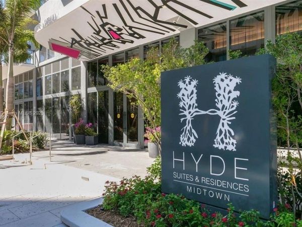 121 NE 34 ST, Unit 901, Miami, FL 33137