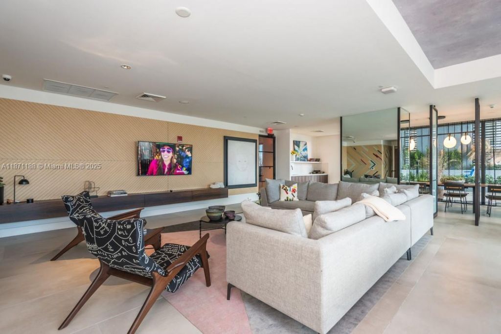 121 NE 34 St, Unit 901, Miami, FL 33137 Photo