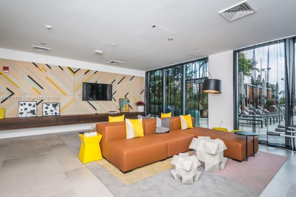 121 NE 34 St, Unit 901, Miami, FL 33137 Photo