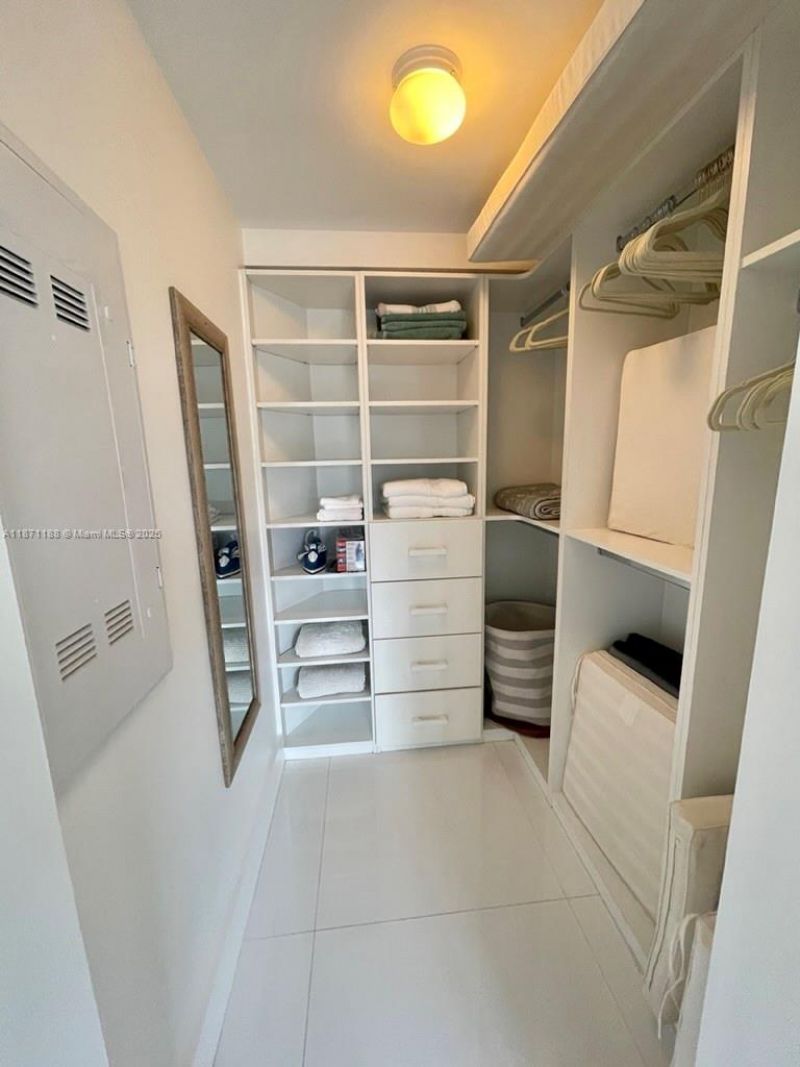 121 NE 34 St, Unit 901, Miami, FL 33137 Photo