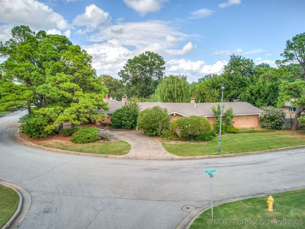 5897 S Joplin Avenue, Tulsa, OK 74135