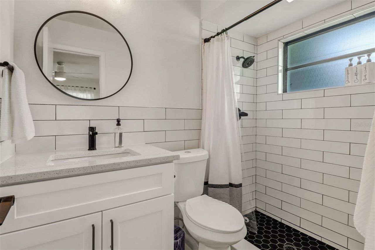 4711 Forest Glen Drive, North Fort Myers, FL 33903 Photo