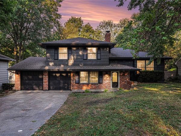 10518 Mersington Avenue, Kansas City, MO 64137