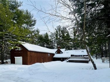 32702 Old Town Springs Road, Chaumont, NY 13622